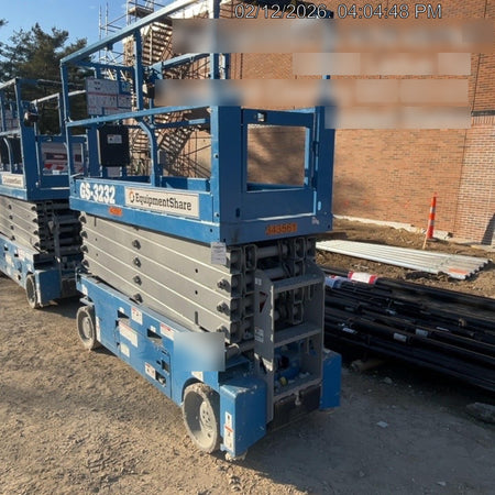 2023 GENIE GS-3232