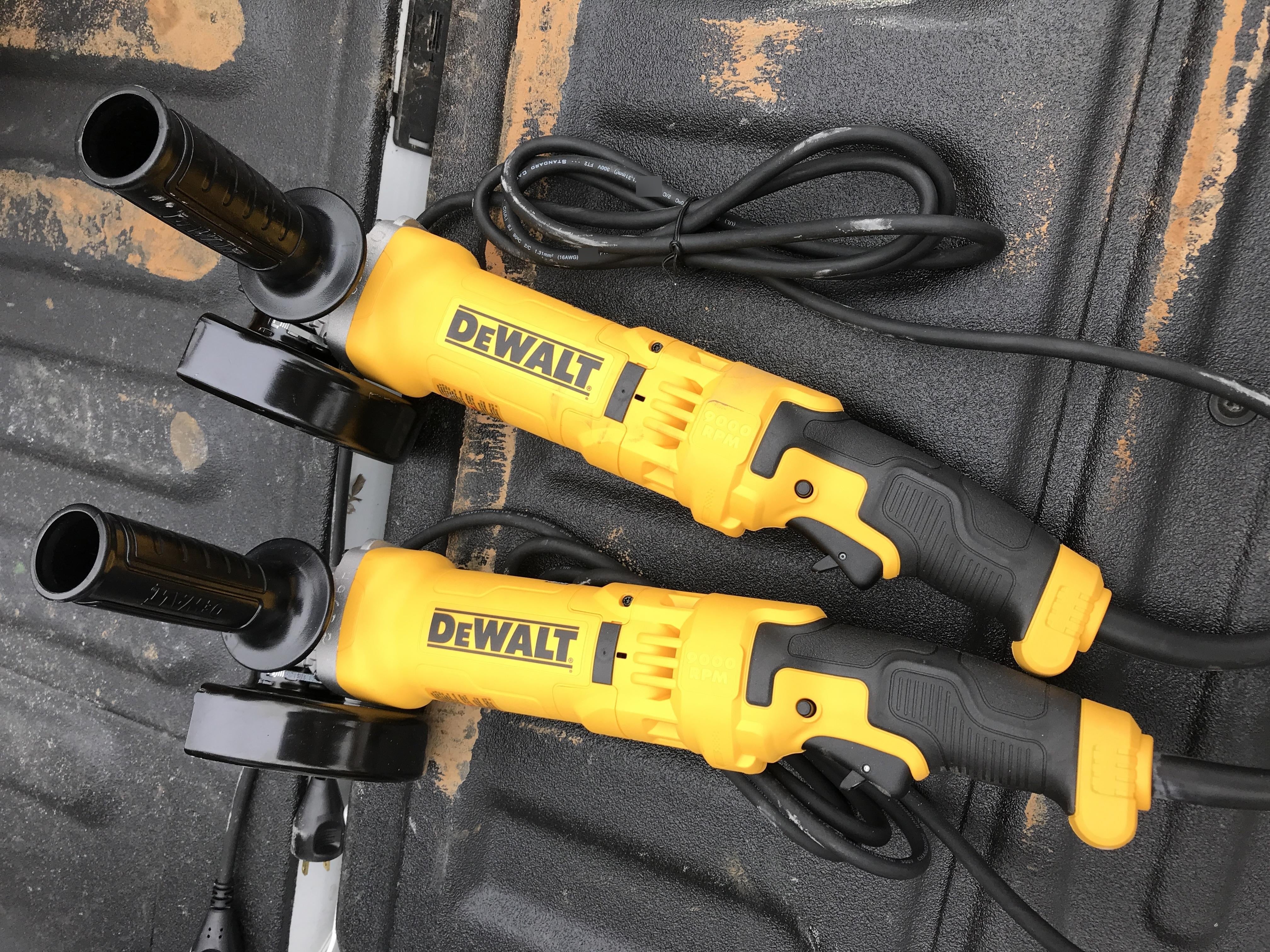 2019 DEWALT DWE43113