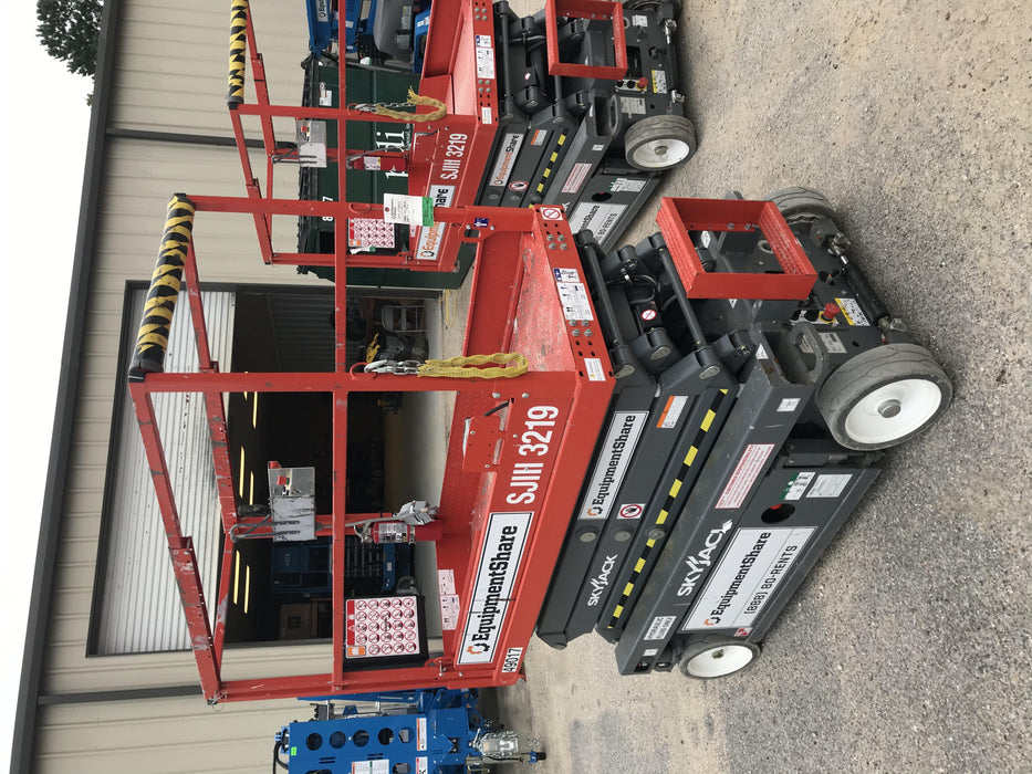 2019 Skyjack SJIII-3219 Standard Options, Trojan Batteries