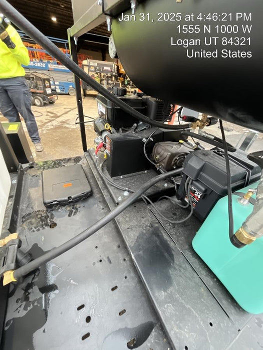 2025 MI-T-M AW-9000-0005 / DHG-4004-B0V6G