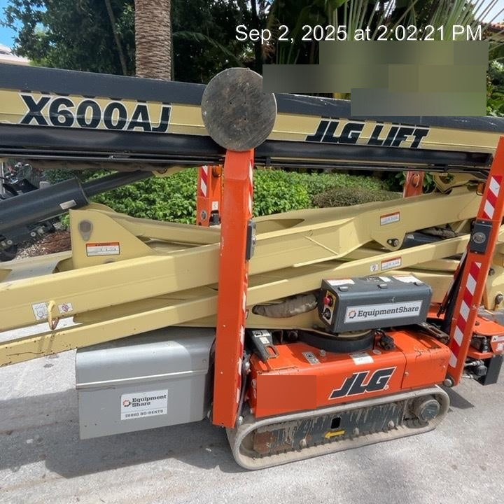 2019 JLG X600AJ