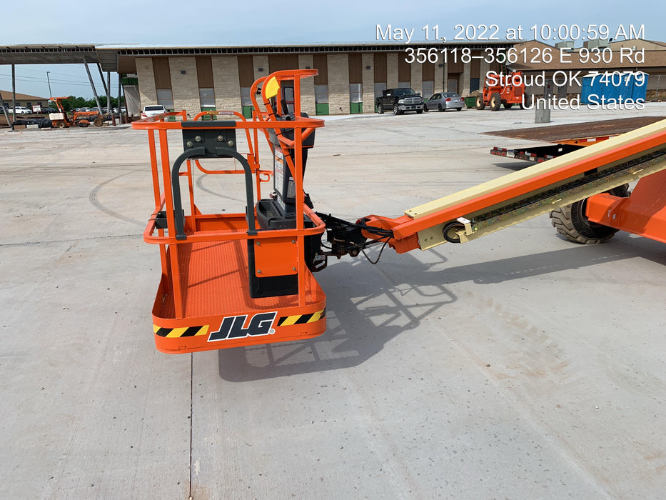 2022 JLG 400S