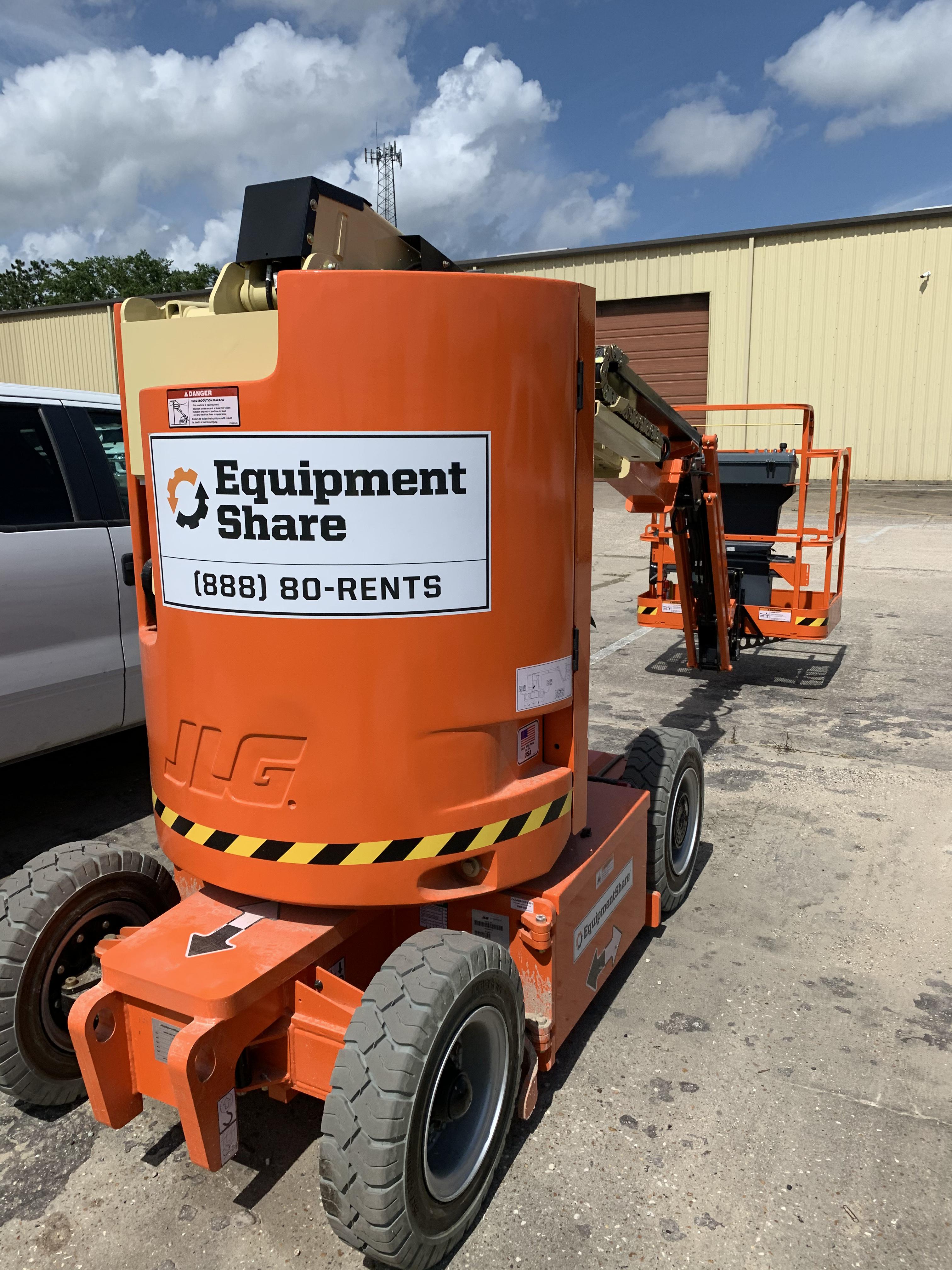 2021 JLG E300AJP