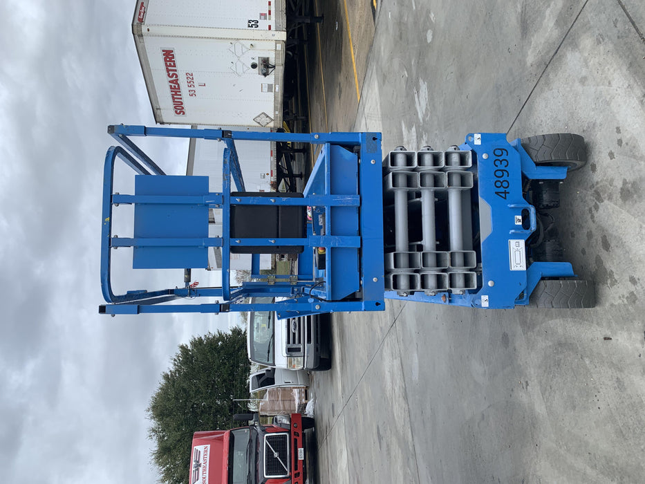 2019 Genie GS-2632 Folding rails with half height swing gate