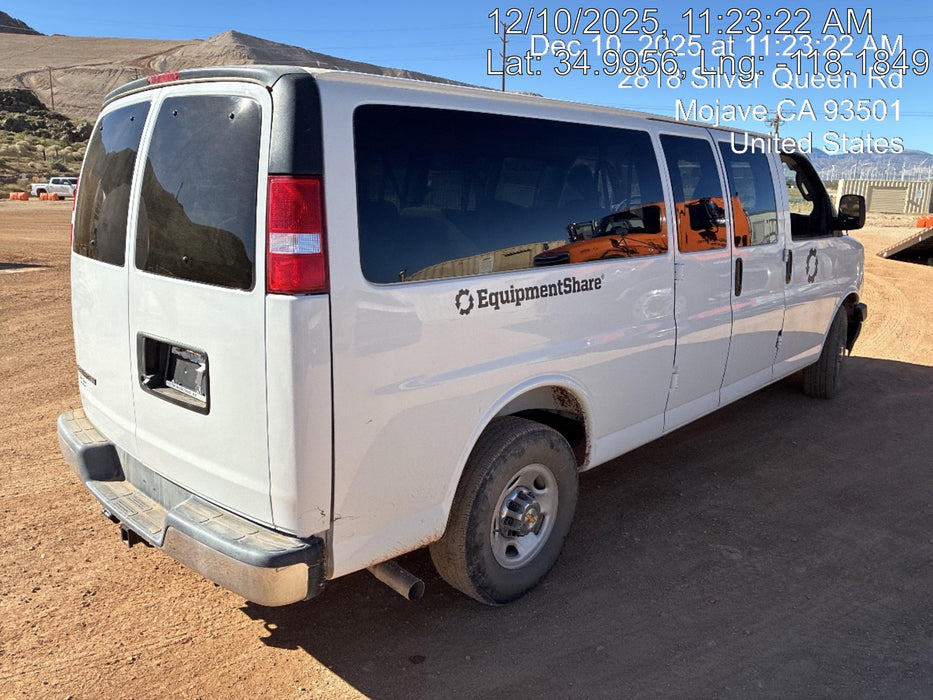 2025 CHEVROLET Express Van - Rental