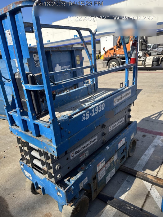 2019 Genie GS-1930 Fixed Rails with Chain Entry