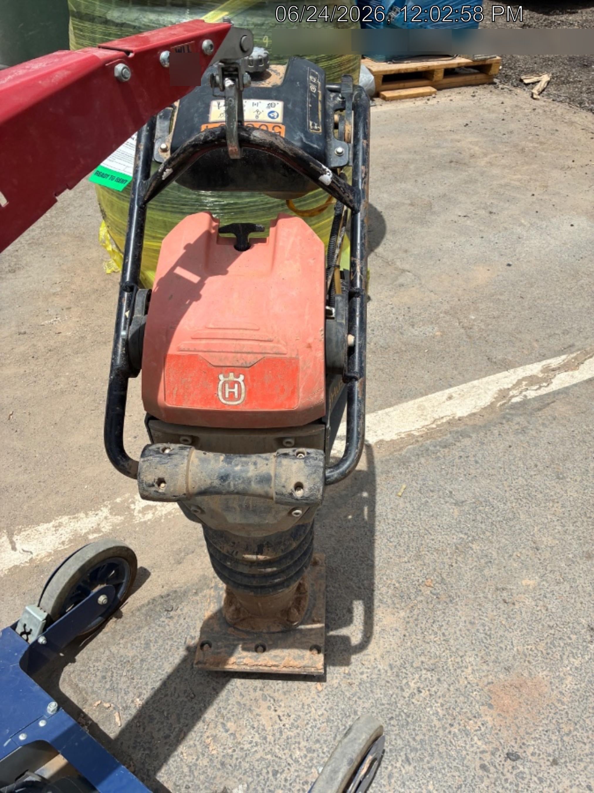 2025 HUSQVARNA LT6005