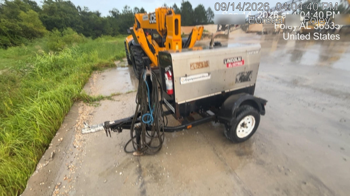 2019 Lincoln Electric Vantage 322 Lincoln Vantage 322 Welder w/Trailer, Light Kit, Cable Rack
