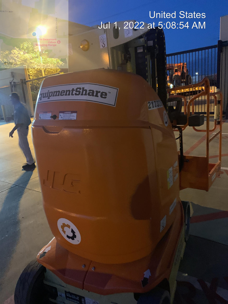 2022 JLG 26E