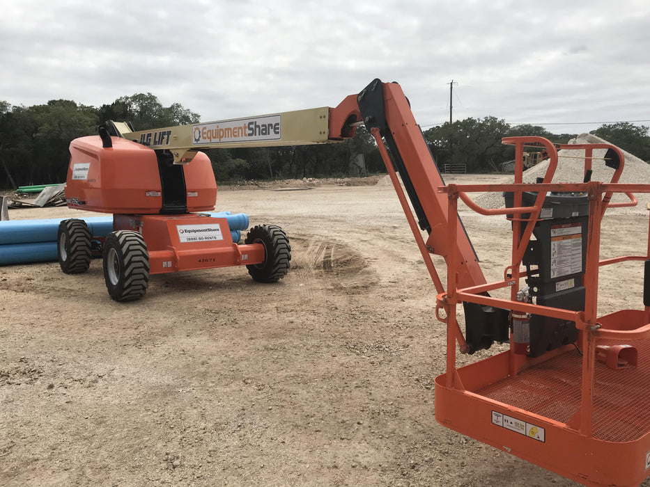 2019 JLG 460SJ Deutz Diesel Engine, FF Tires, Beacon