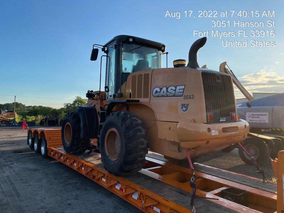 2016 Case 621F CLOSED CAB, JRB 416 STYLE HYD COUPLER