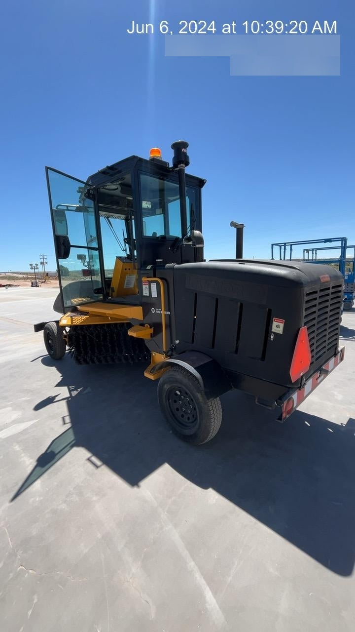 2022 LAYMOR SM450