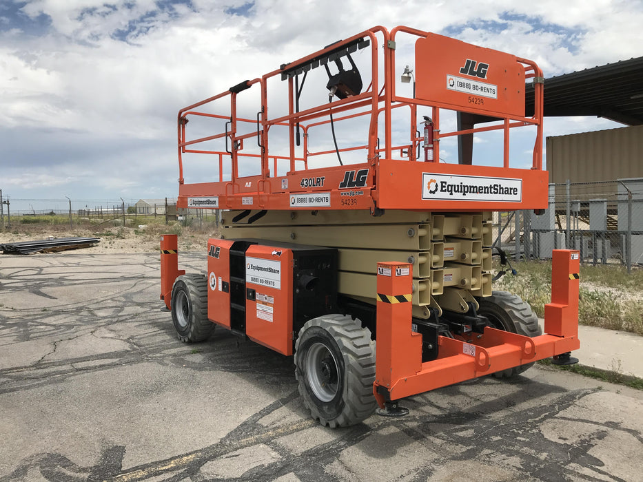 2020 JLG 430LRT