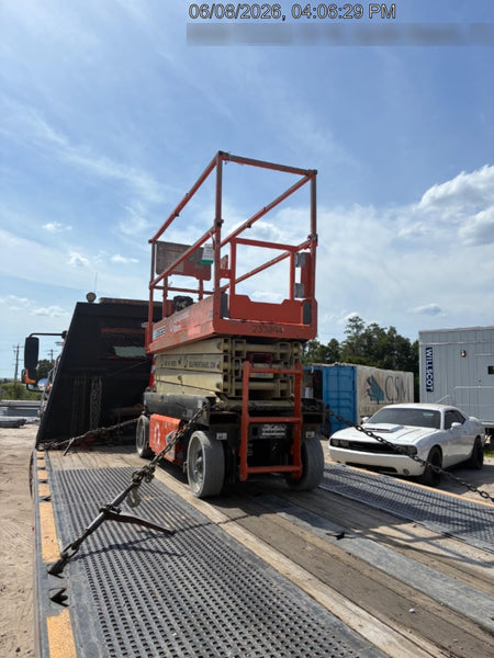 2022 JLG ES2632