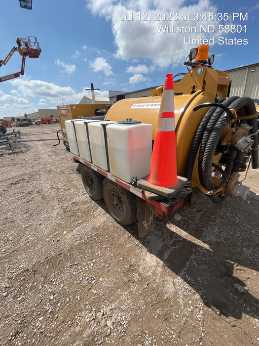 2023 Vac-Tron LP573XDT T4 Koehler Diesel Engine, 500 Gallon Debris Tank, x2 100 Gallon Water Tanks