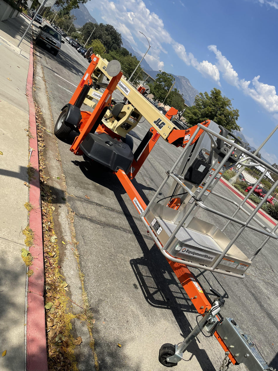 2022 JLG T500J