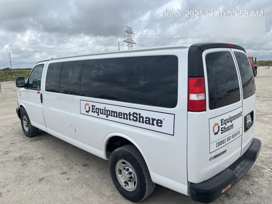 2023 CHEVROLET Express Van - Rental