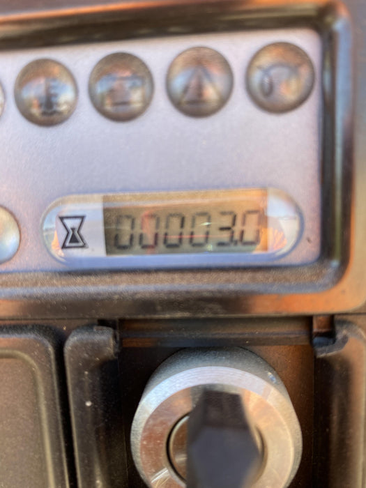 2022 VAC-TRON LP573XDT