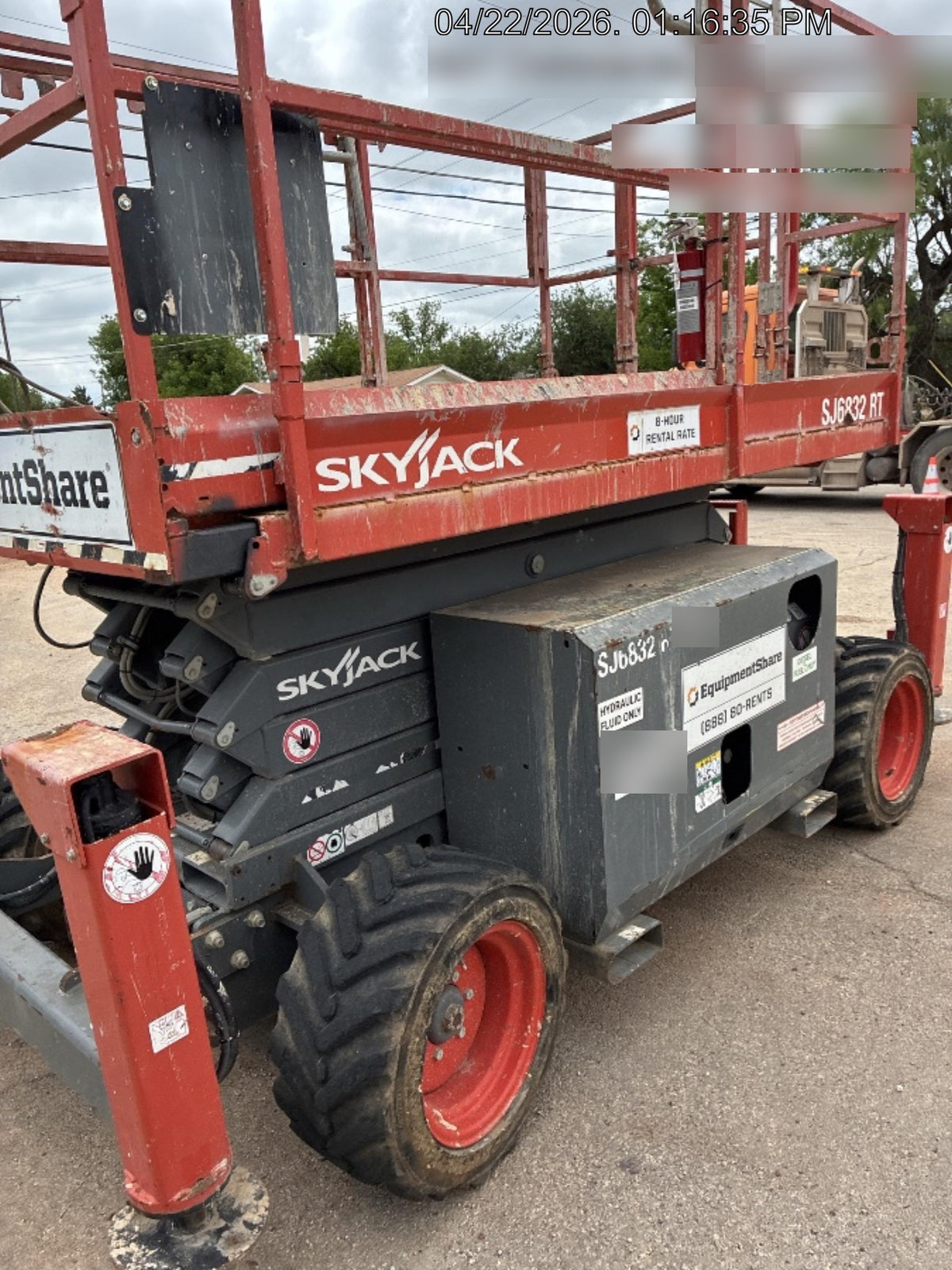 2017 SKYJACK SJ6832 RT