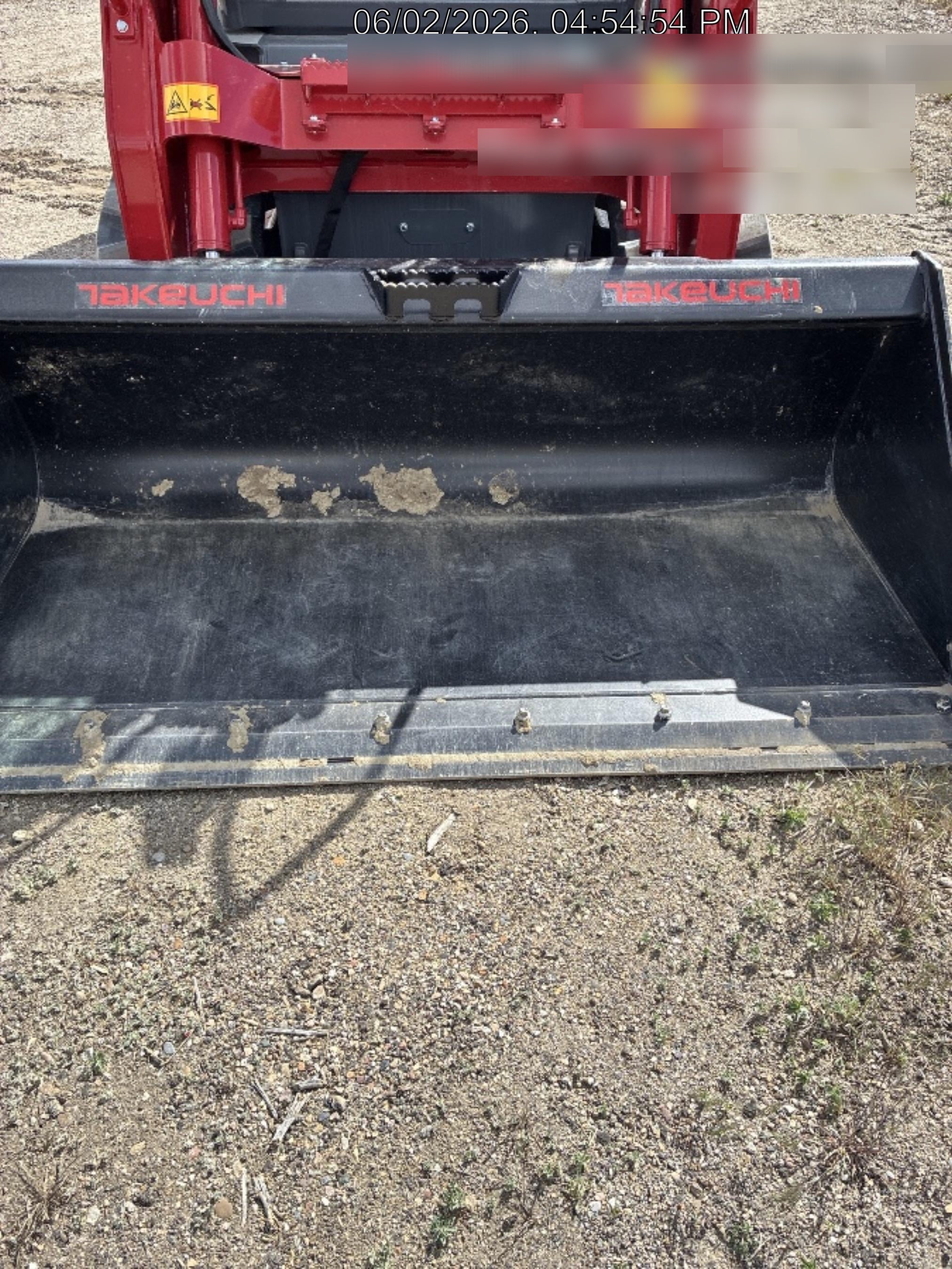 2025 TAKEUCHI 76" Smooth Bucket - Takeuchi