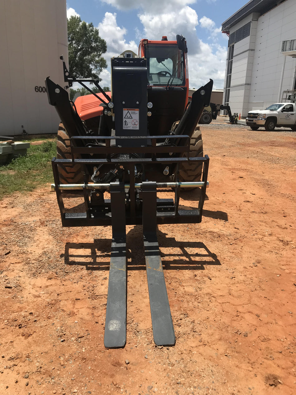 2022 JLG 1075