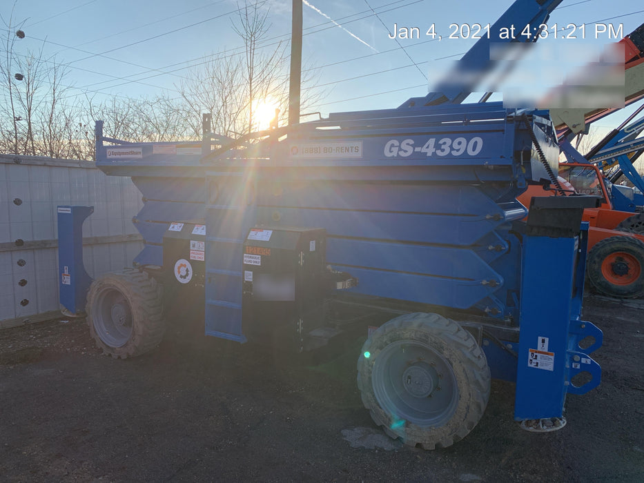 2020 GENIE GS-4390 RT