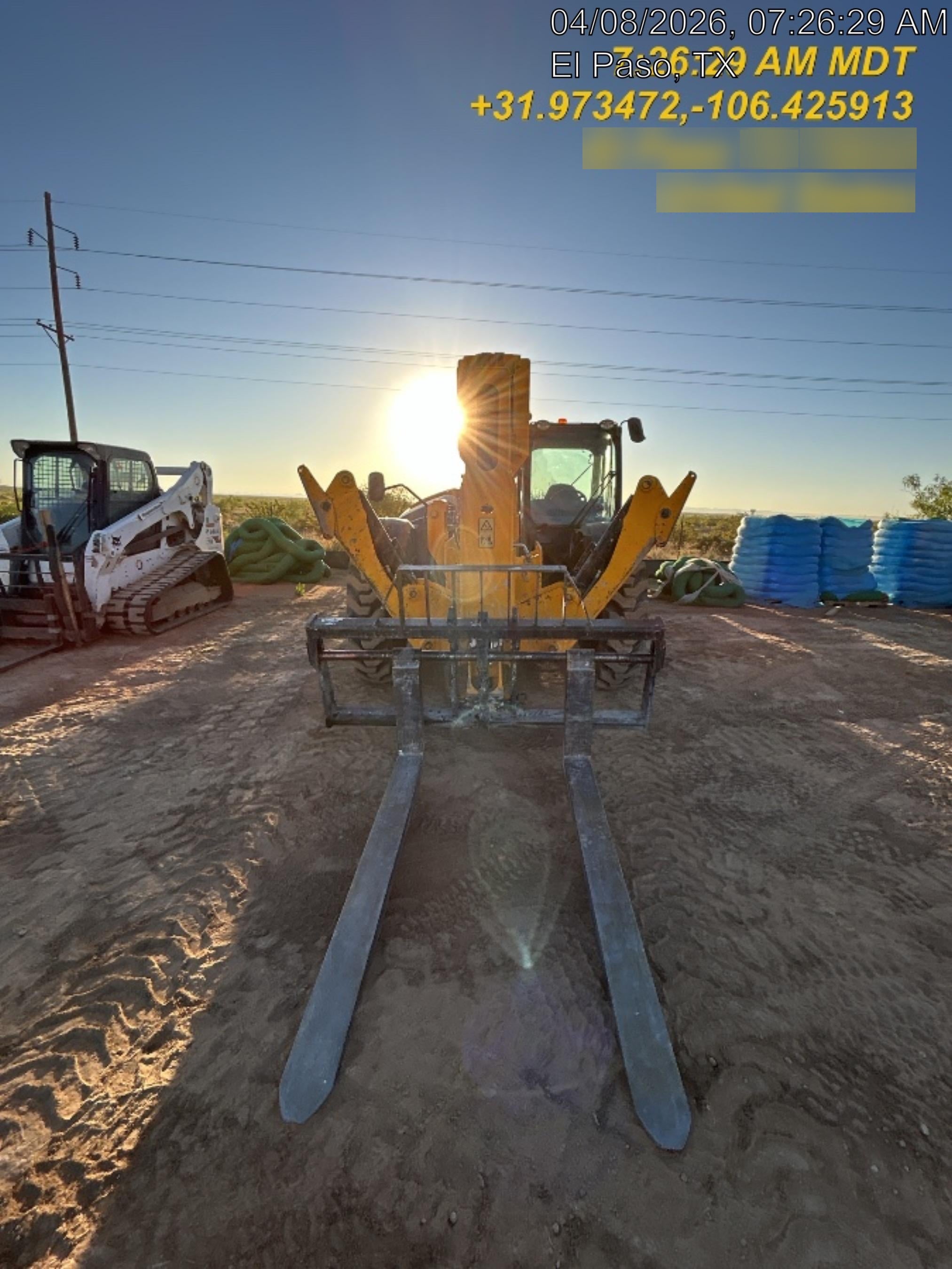 2023 JCB 512-56