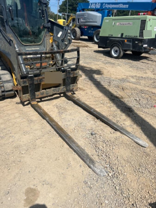 2022 ARROW MATERIAL HANDLING F5000