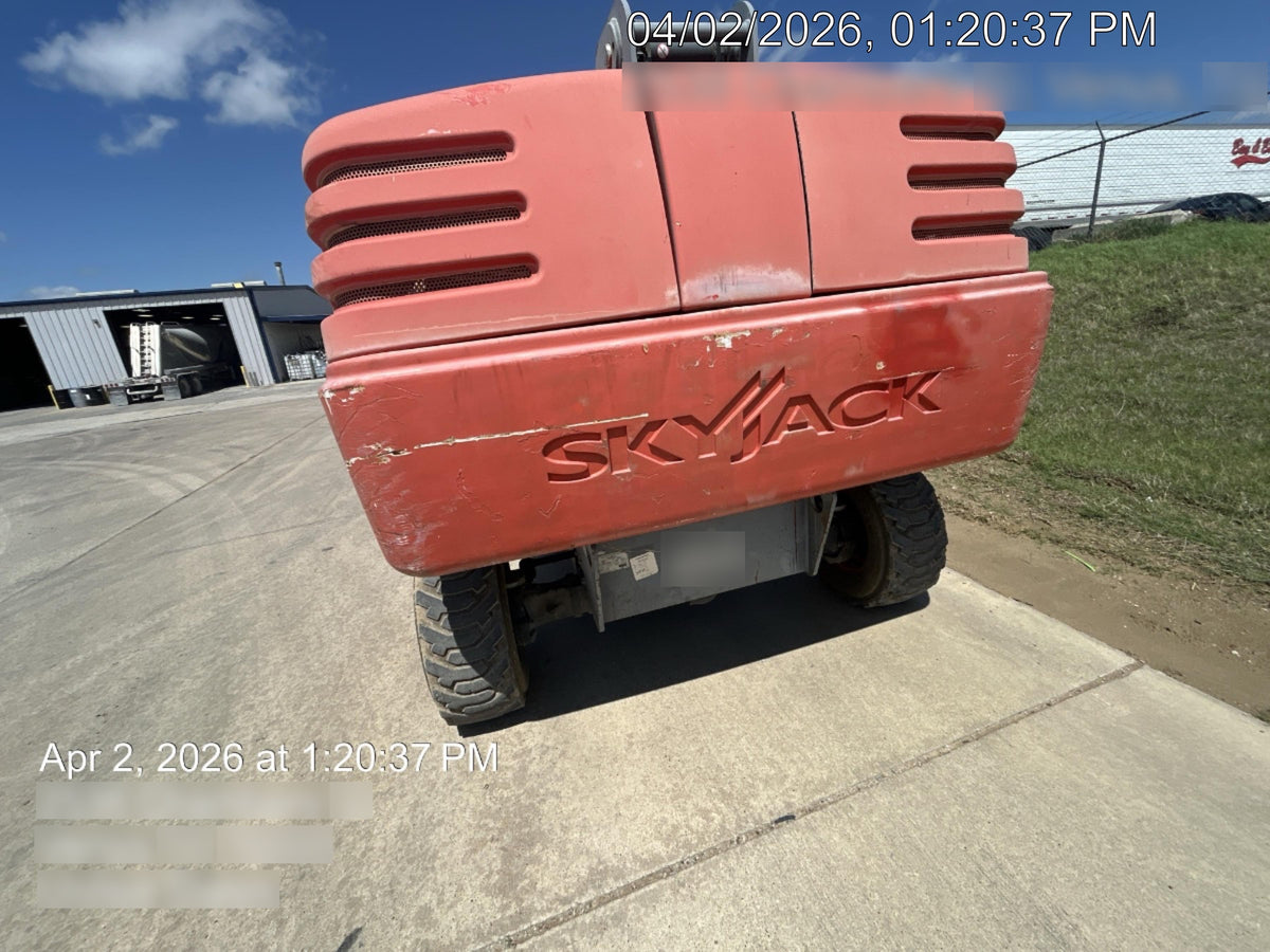 2016 SKYJACK SJ45T+