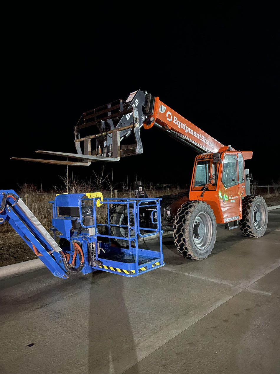 2023 SKYTRAK 8042