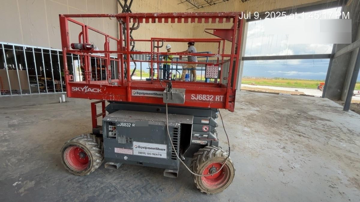 2019 SKYJACK SJ6832 RT