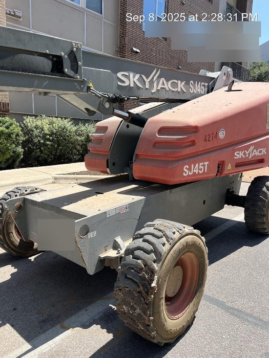 2017 SKYJACK SJ45T+