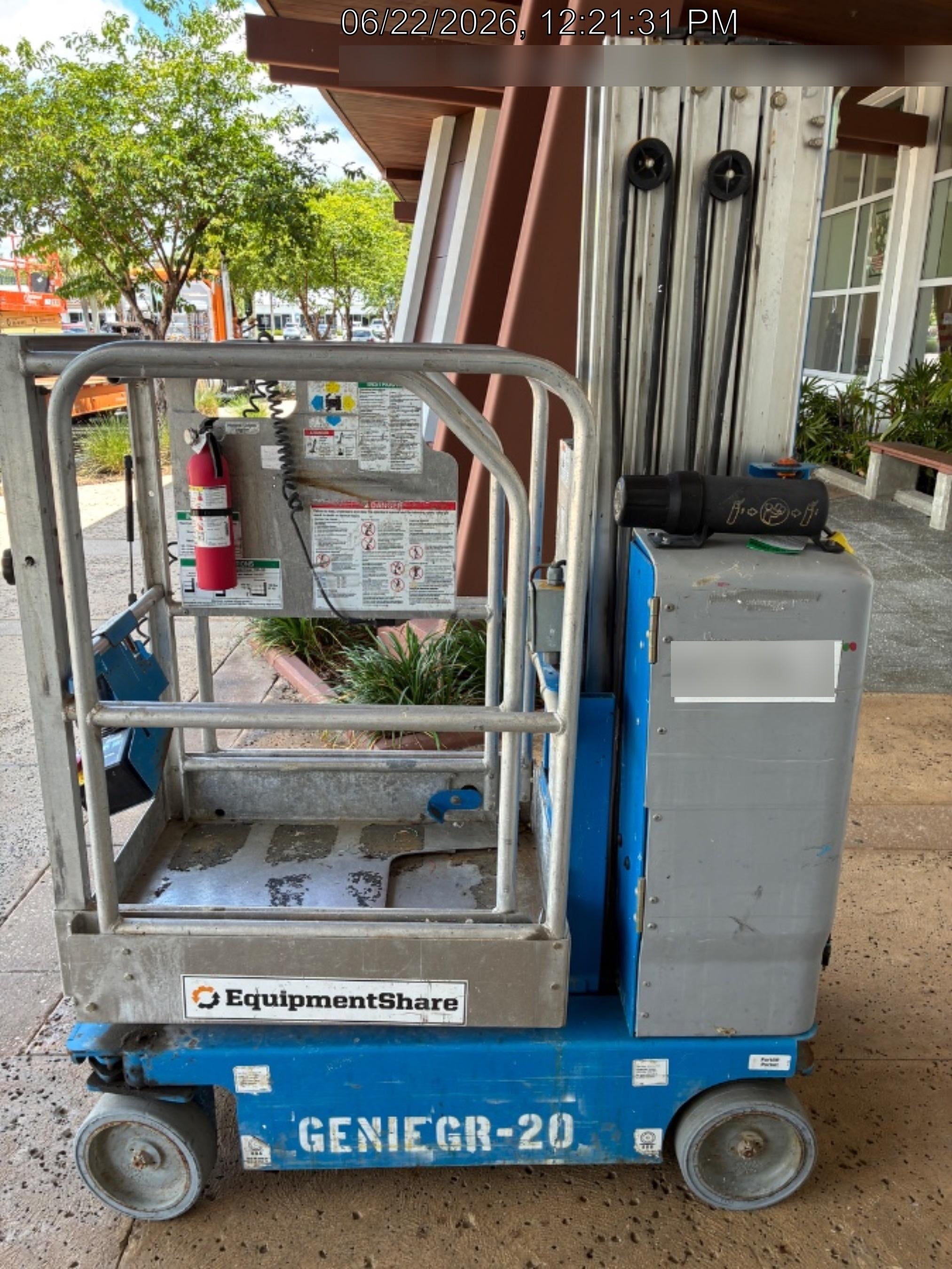 2019 GENIE GR-20