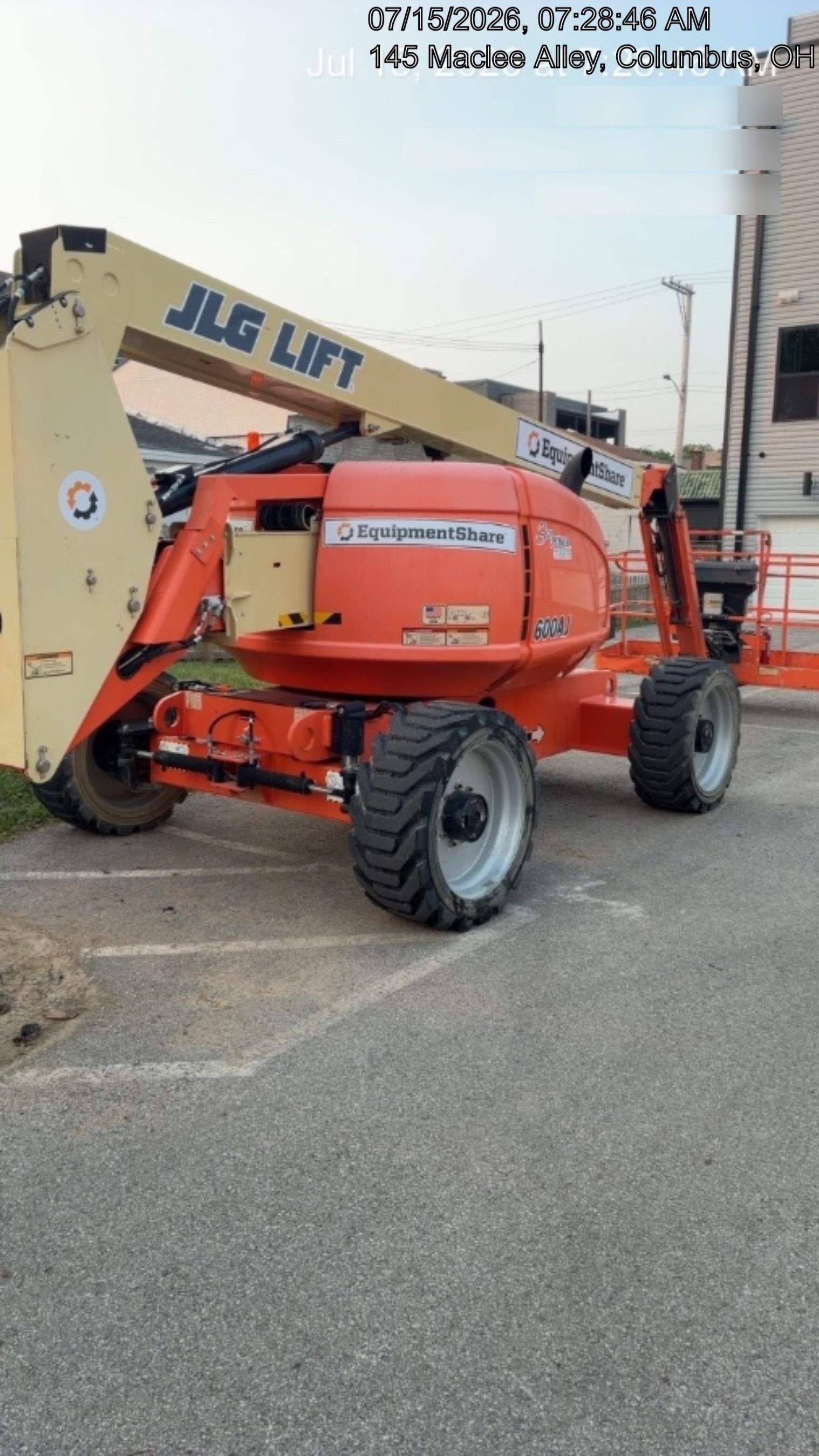 2021 JLG 600AJ
