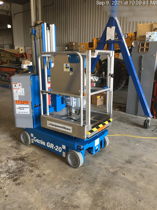 2021 GENIE GR-20