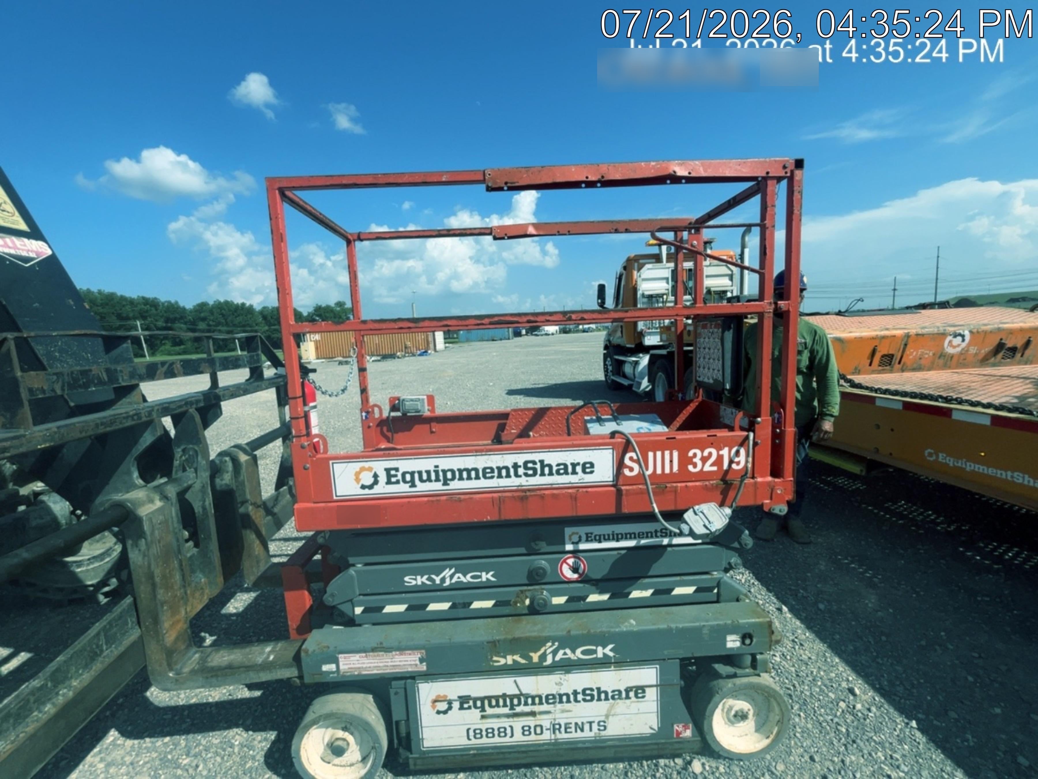 2019 Skyjack SJIII-3219 Standard Options, Trojan Batteries