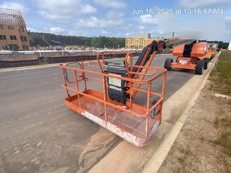 2020 JLG 860SJ