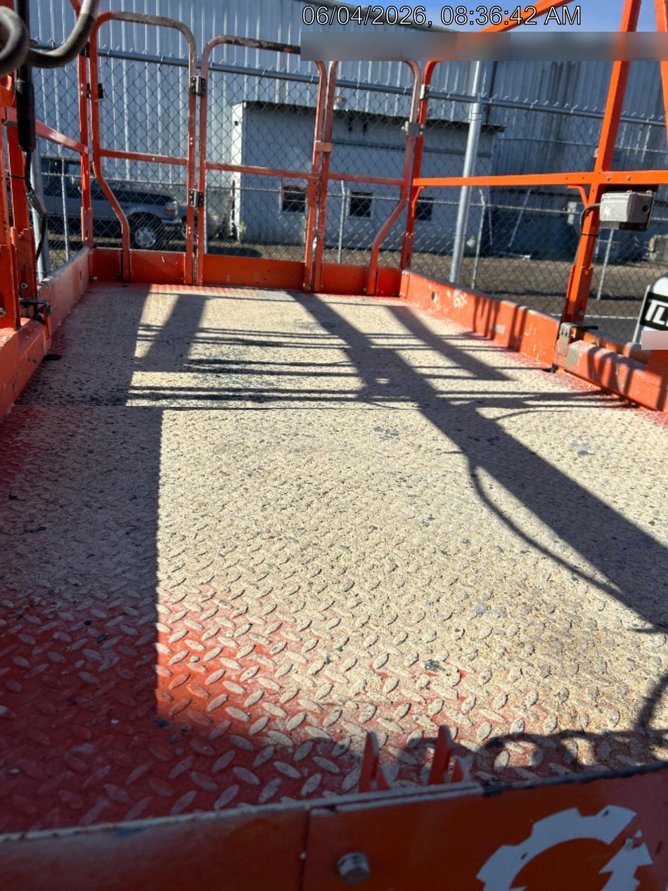 2022 JLG RT2669