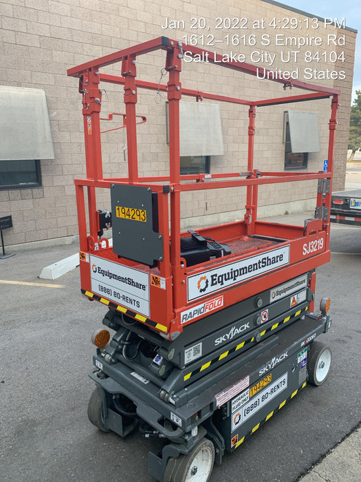 2021 SKYJACK SJ3219