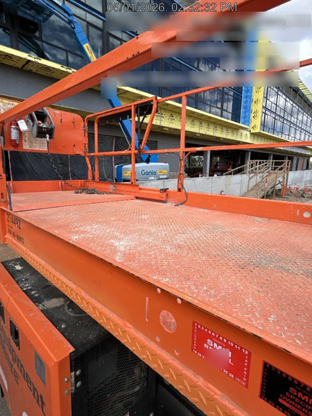 2022 JLG RT4069