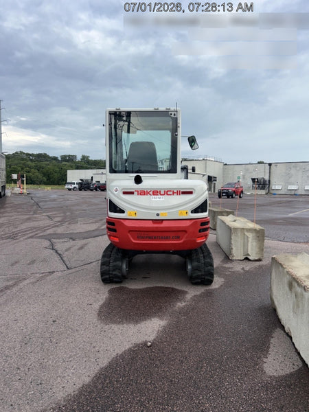 2025 TAKEUCHI TB235-2CR