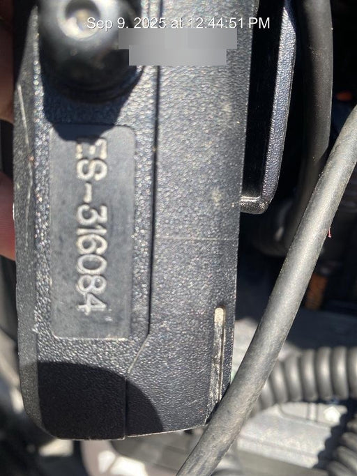 2023 MOTOROLA R7 DISPLAY