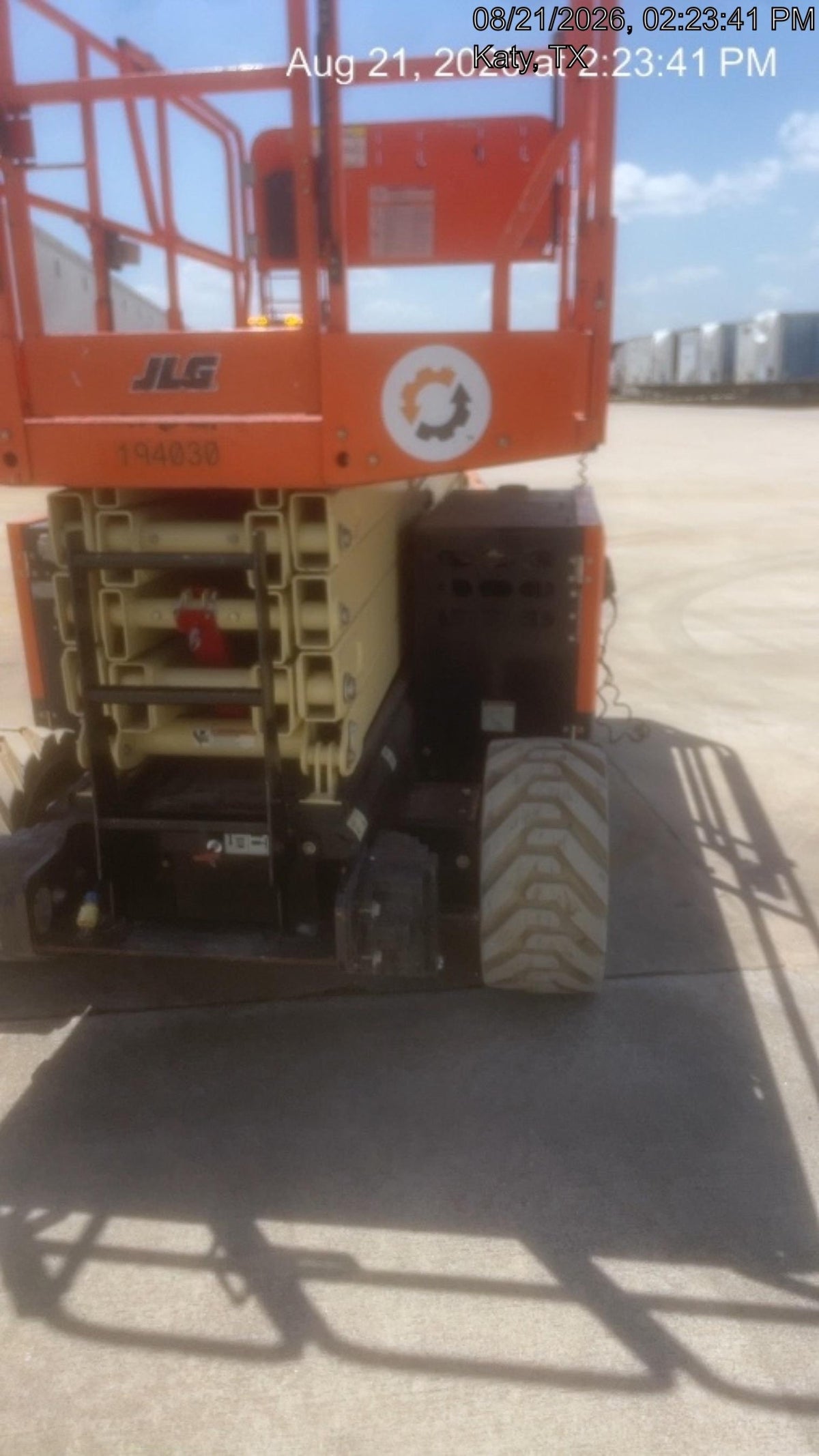 2021 JLG ERT4069