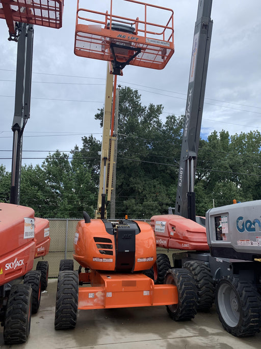 2019 JLG 600AJ