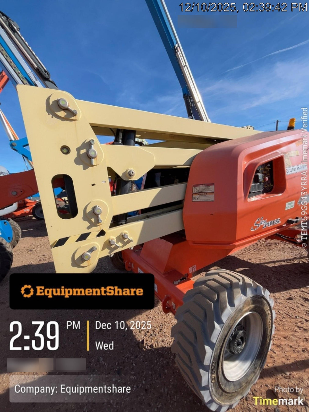 2021 JLG 450AJ