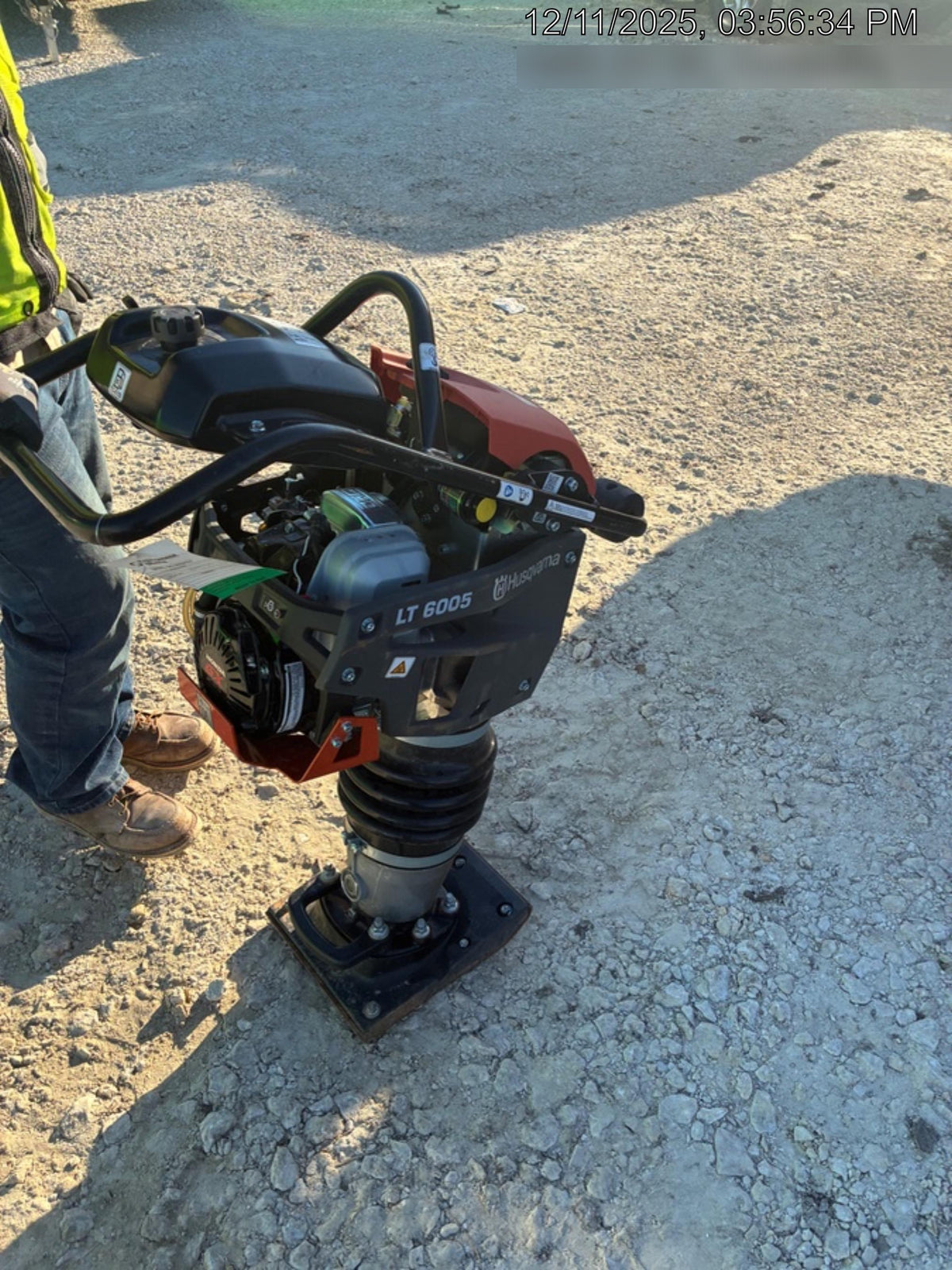 2024 HUSQVARNA LT6005