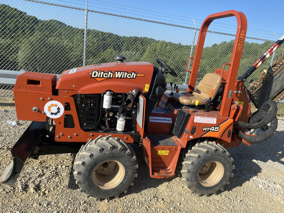 2022 DITCH WITCH RT45A