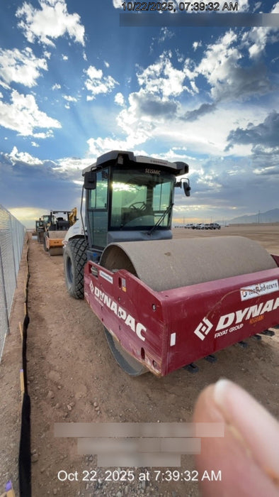 2023 DYNAPAC CA2500D