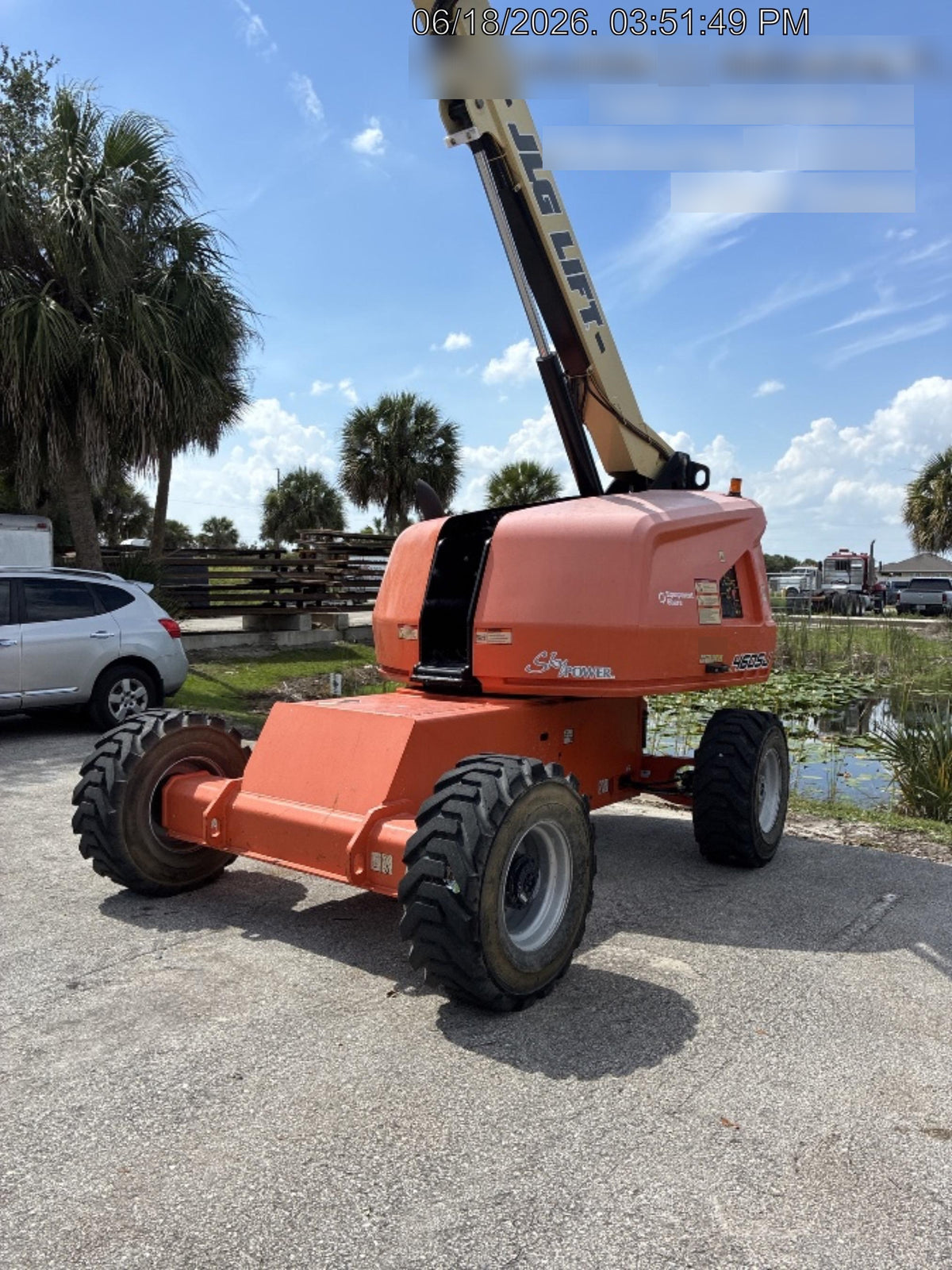 2023 JLG 460SJ