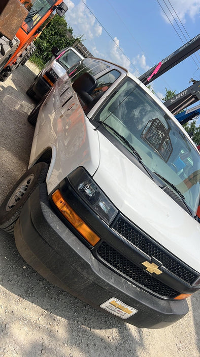 2023 CHEVROLET Express Van - Rental
